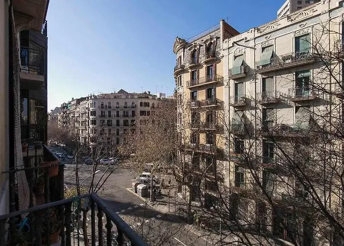 Consell Cent Ii 3 Domitorios Eixample