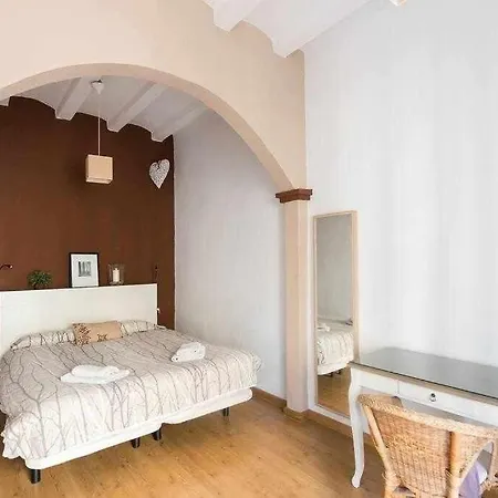 Daire Consell Cent Ii 3 Domitorios Eixample Barselona